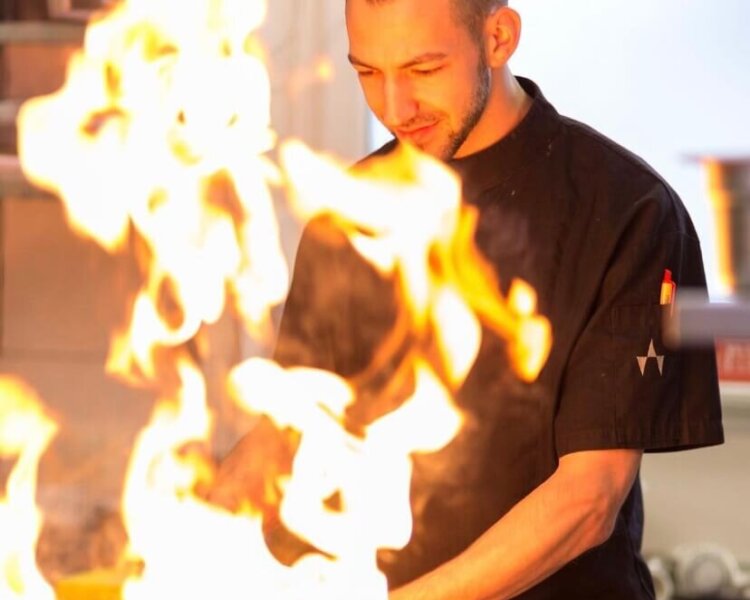 Die Tischlerei, Küchenchef am Zaubern